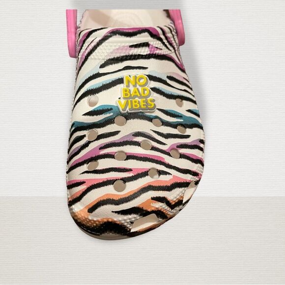 No Bad‎ Vibes Crocs Charm - 50% OFF when you bundle 3 or more charms - Picture 2 of 2